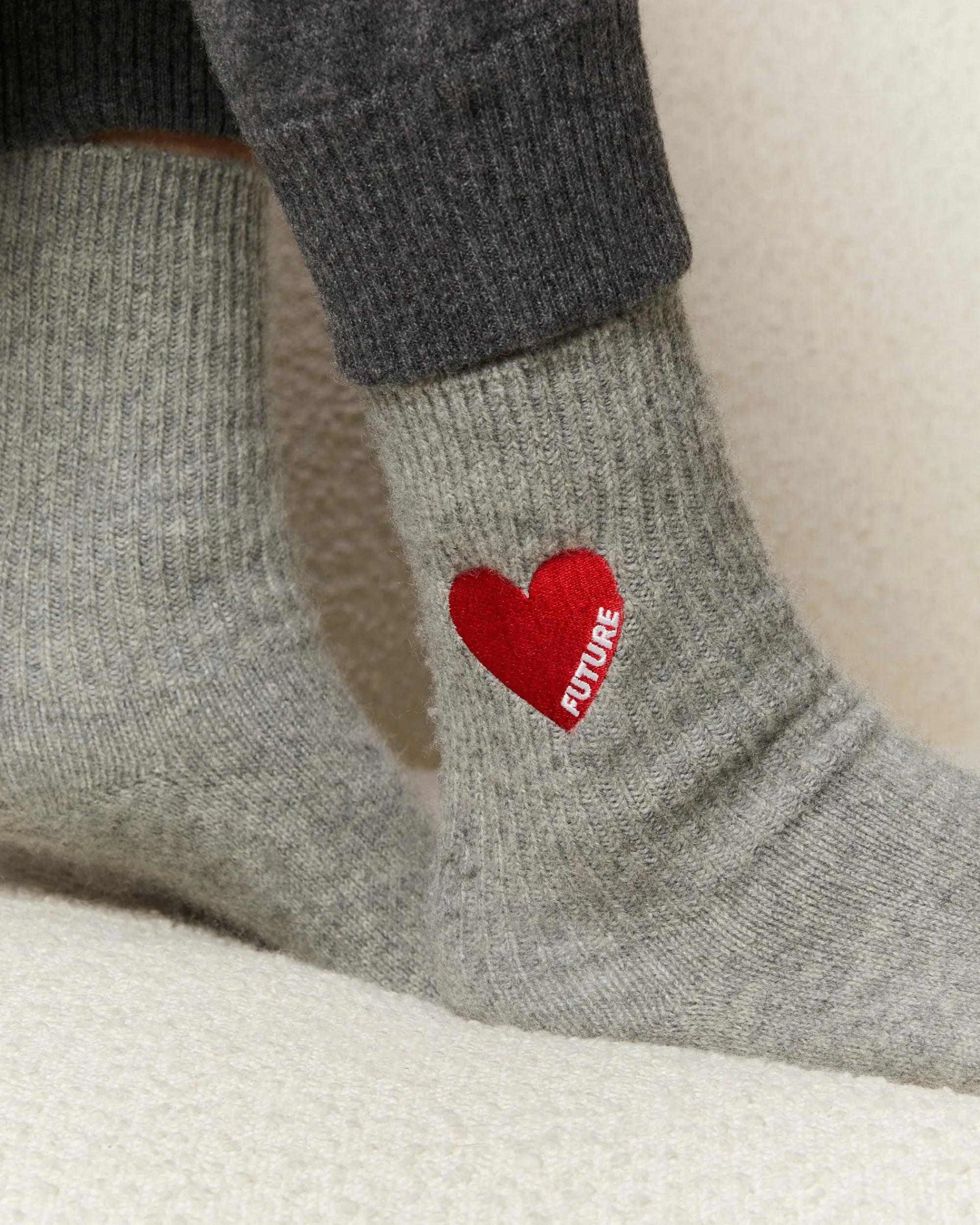 Flash Sale FROM FUTURE Chaussettes Mi-Hautes Coeur Gris Chine Fonce