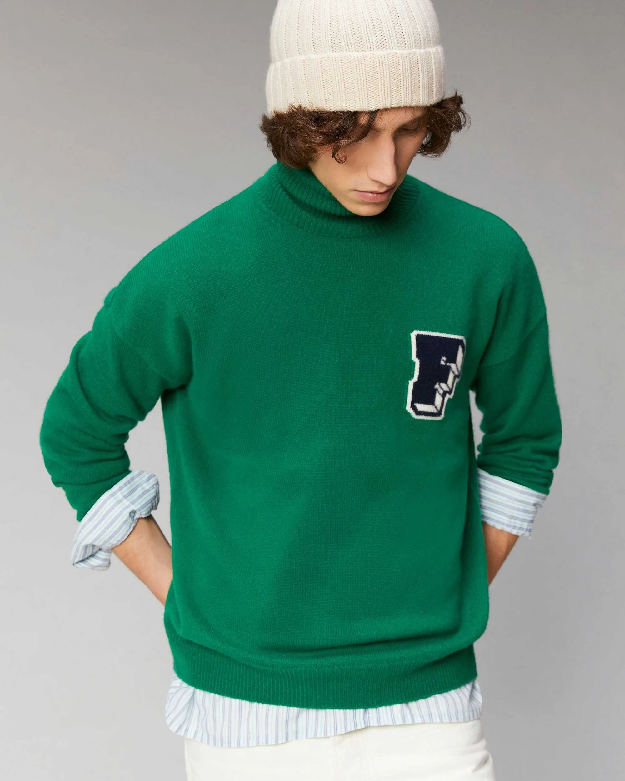 New FROM FUTURE Pull Col Roule Oversize Forest Green