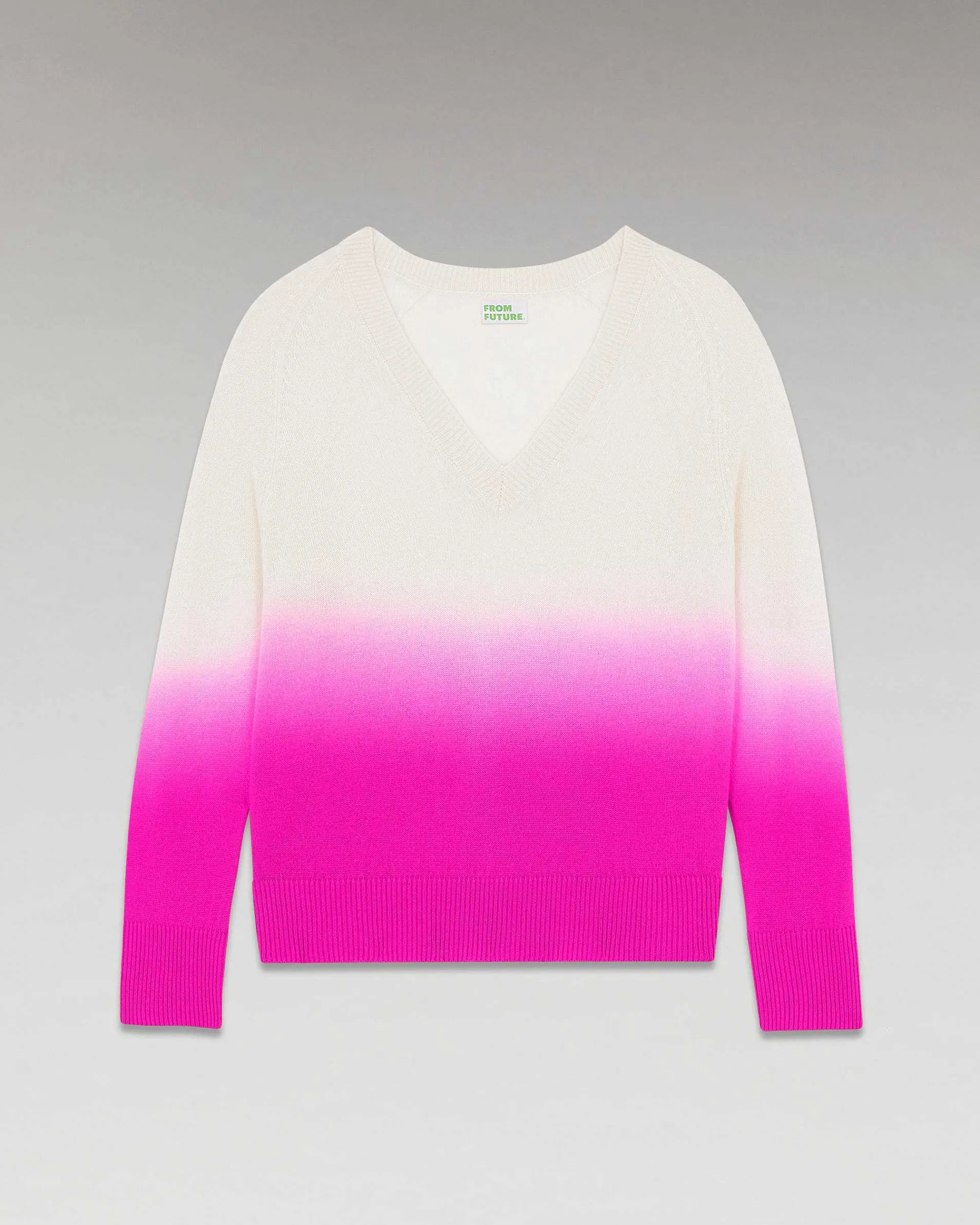 New FROM FUTURE Pull Col V Dip Dye Leger Winter Fuschia