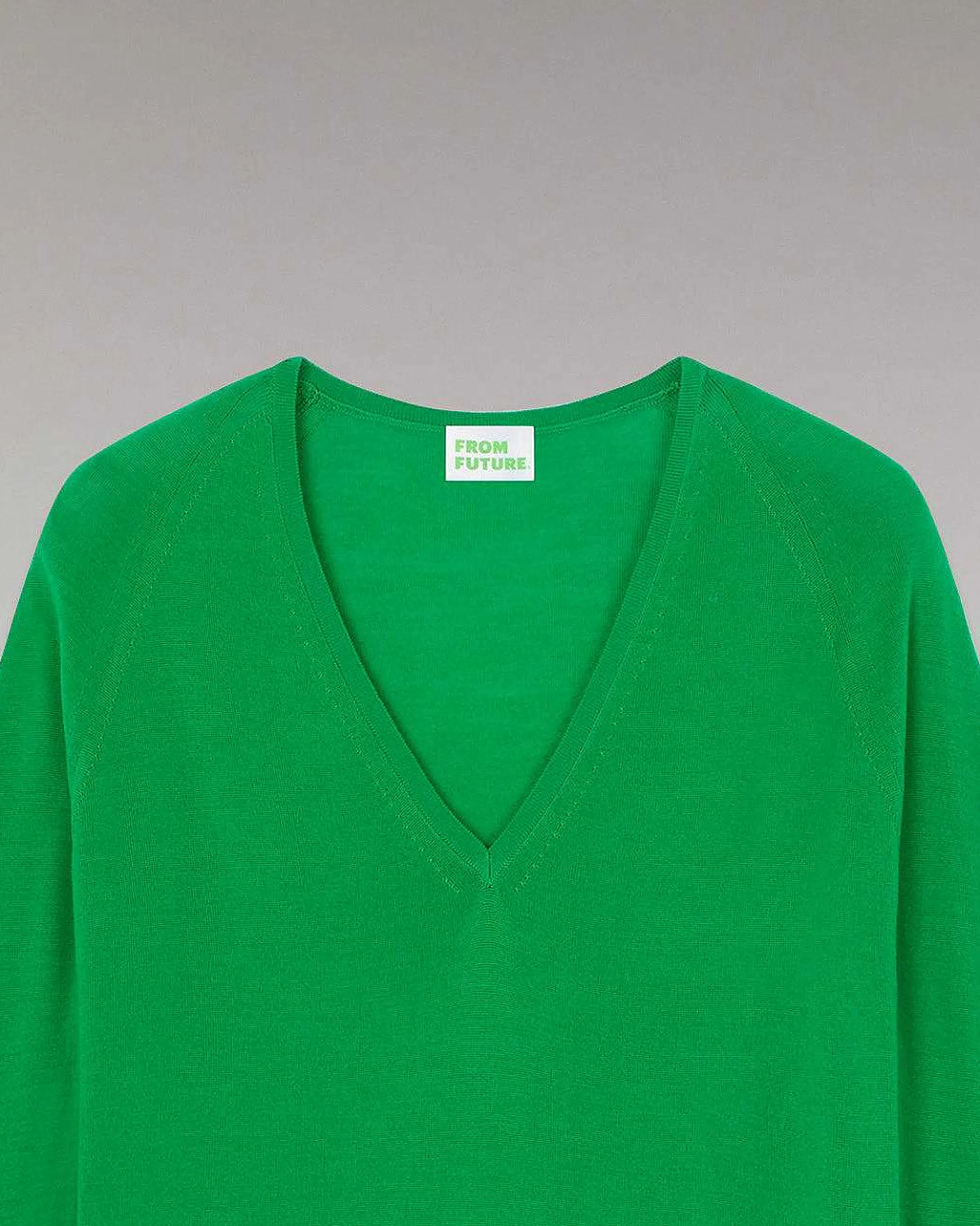 Clearance FROM FUTURE Pull Col V Oversize Summer Green