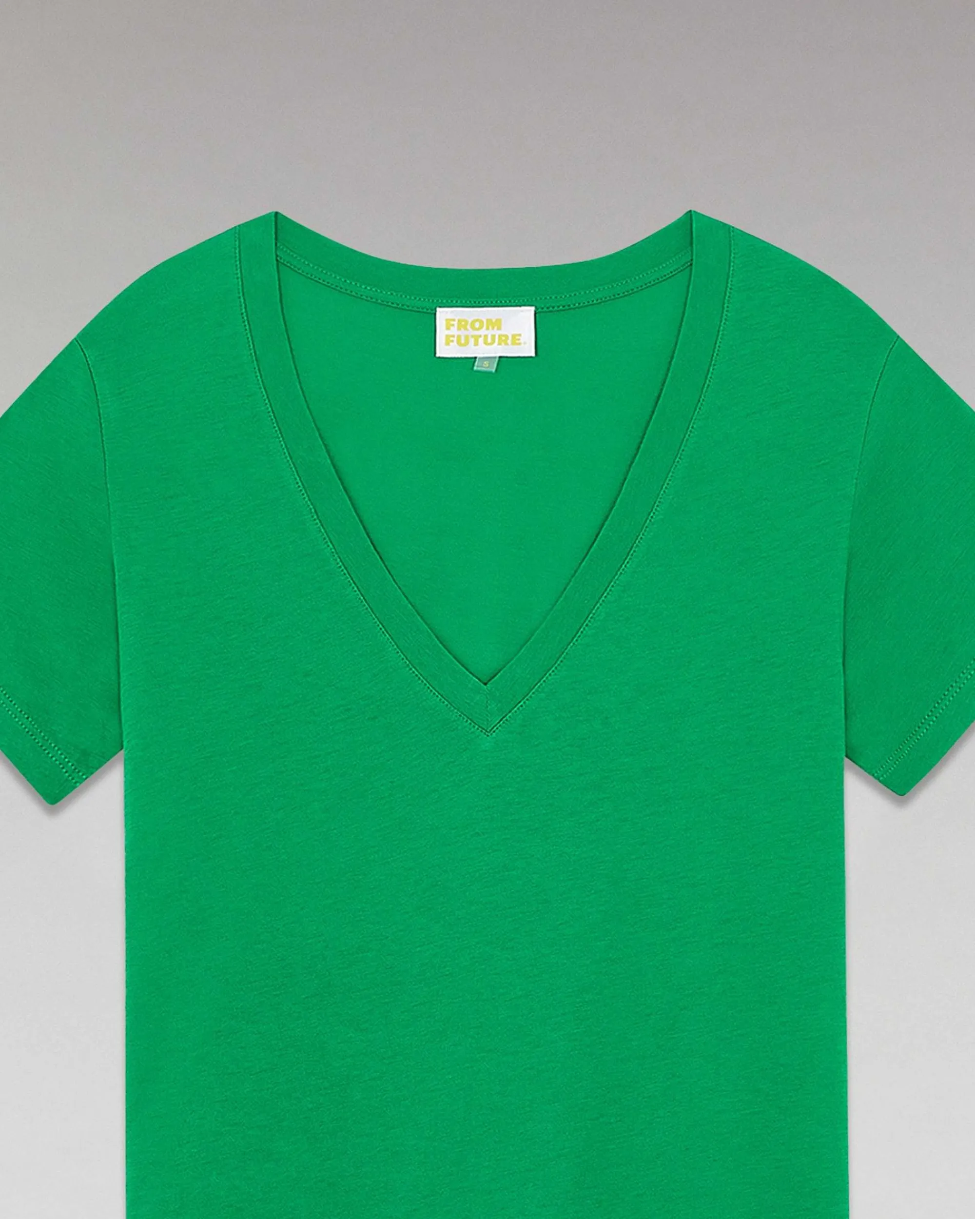 Sale FROM FUTURE T-Shirt Col V Basique Summer Green